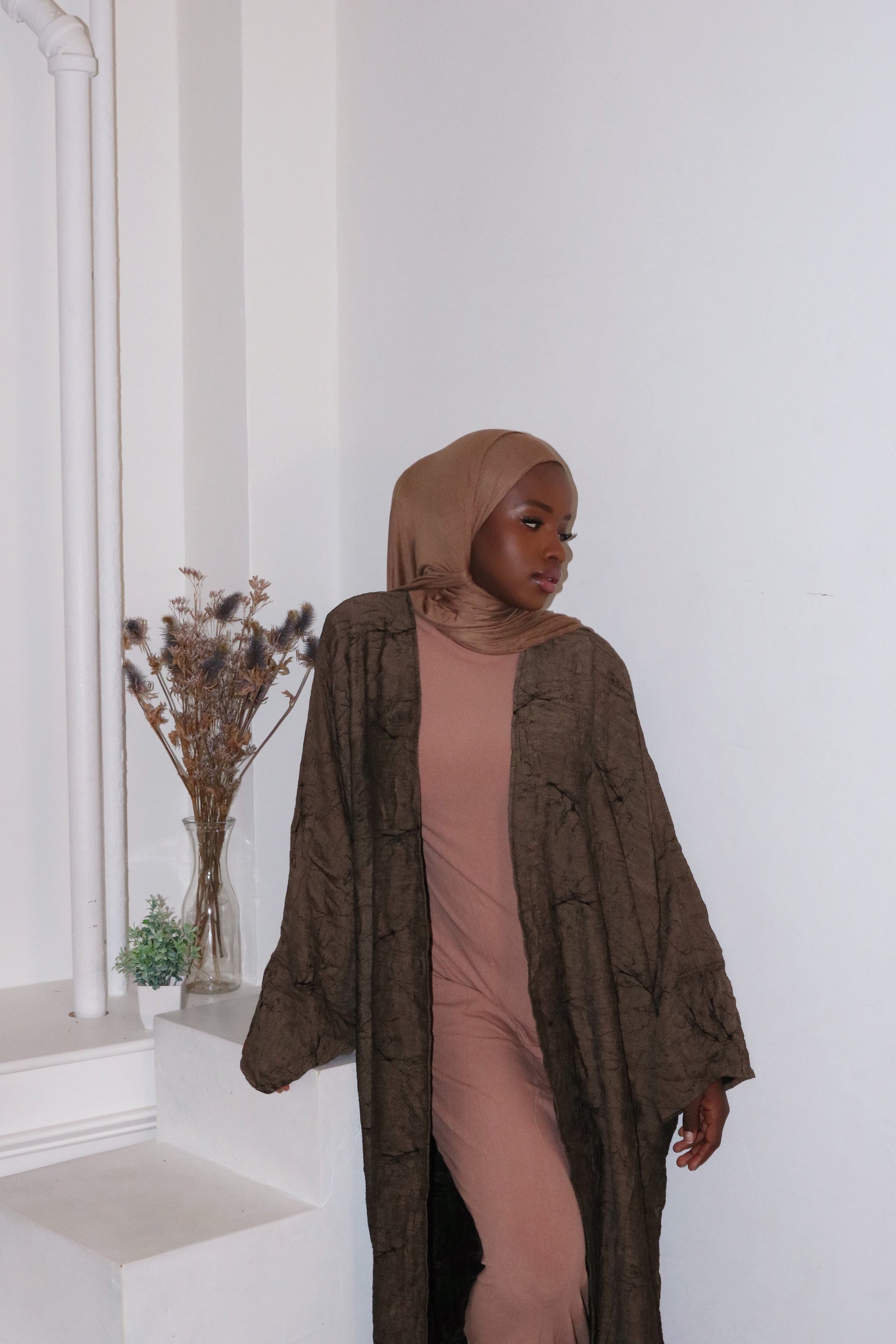 Umber Essence Abaya