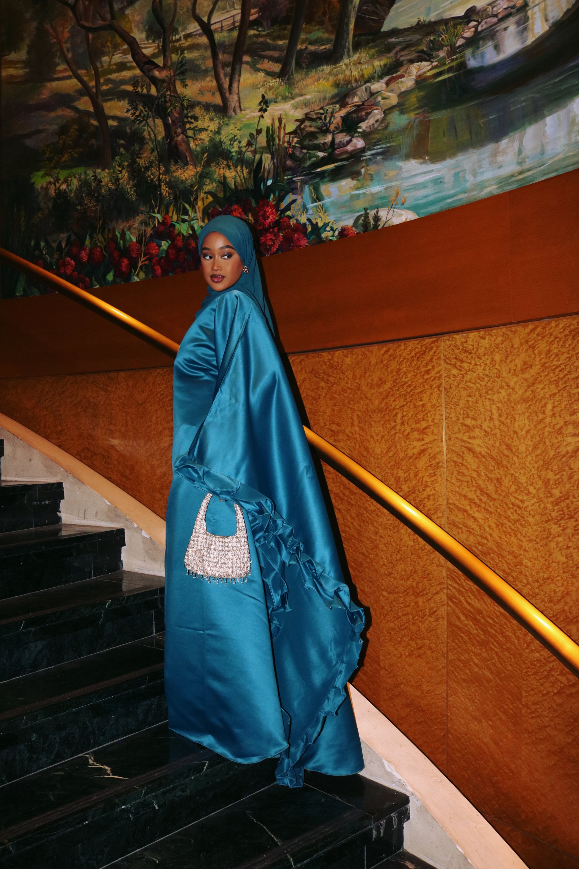 Rafahia Ruffle Abaya