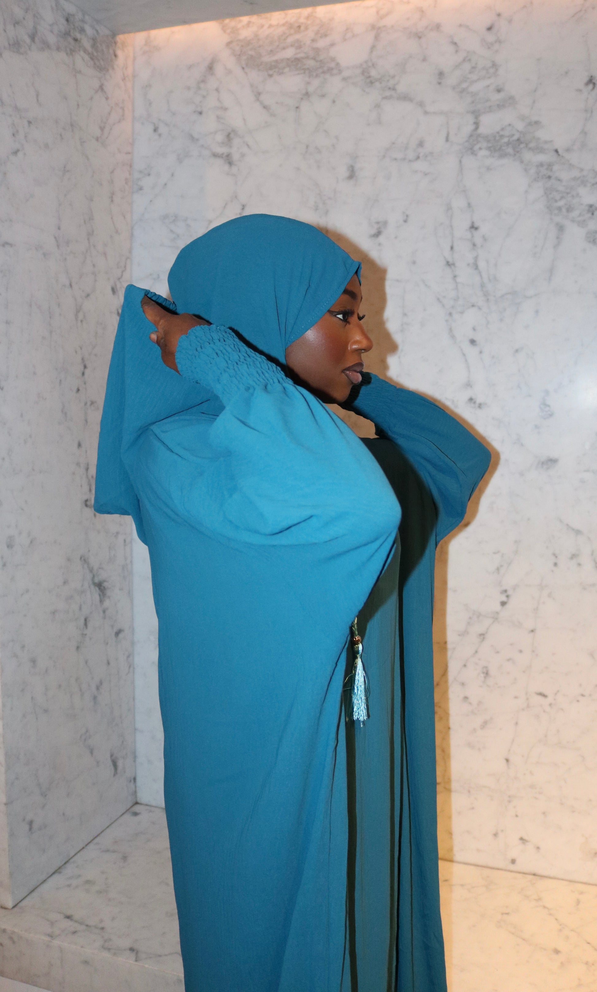 Hooded prayer abaya