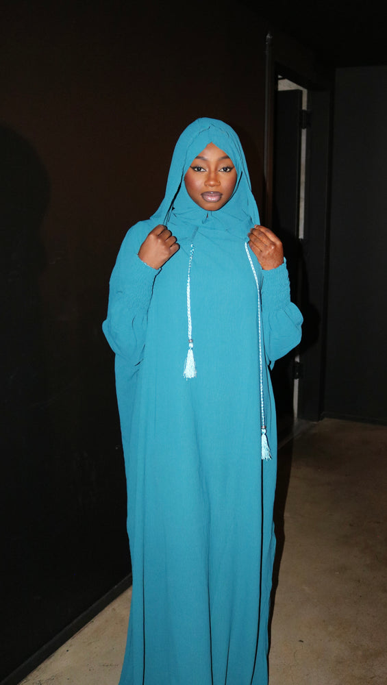 Hooded prayer abaya