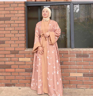 Habiba abaya