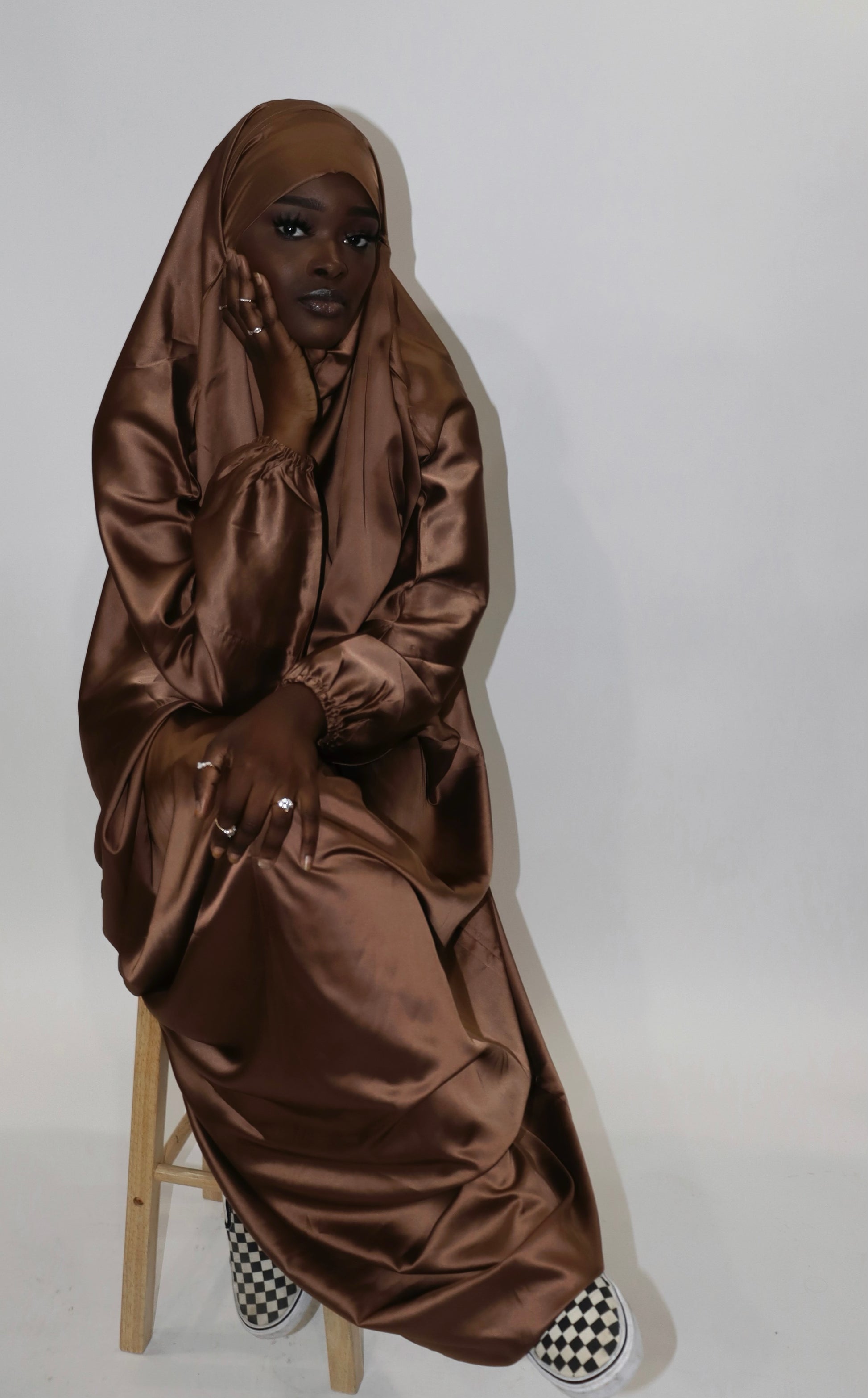 Satin jilbab