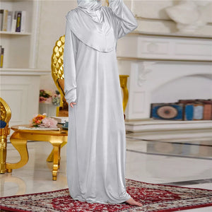 Essential prayer dress